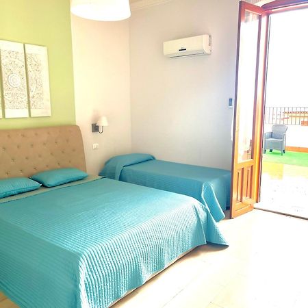 Simonetta'S Rooms Noto Exterior photo