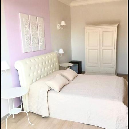 Simonetta'S Rooms Noto Exterior photo